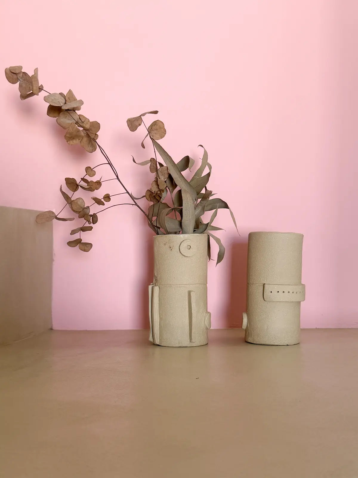 Les vases jumeaux